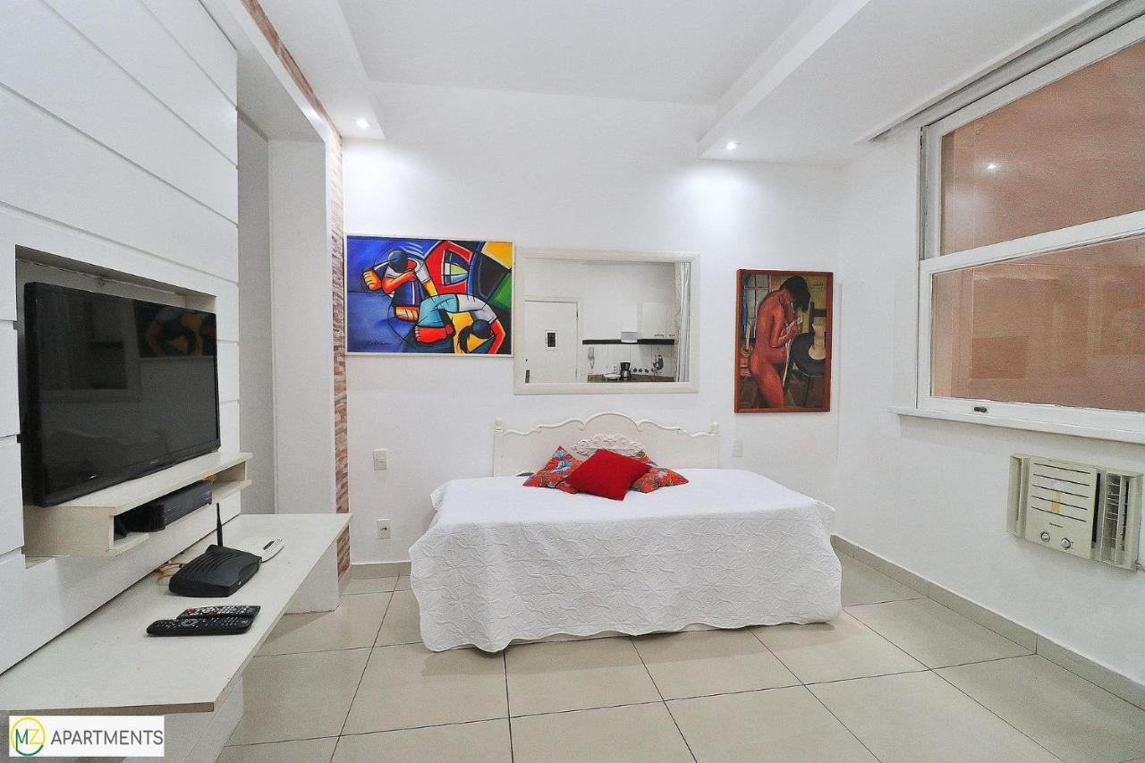 Studio Silencioso Para 3 Pessoas Em Copacabana Рио де Жанейро Екстериор снимка