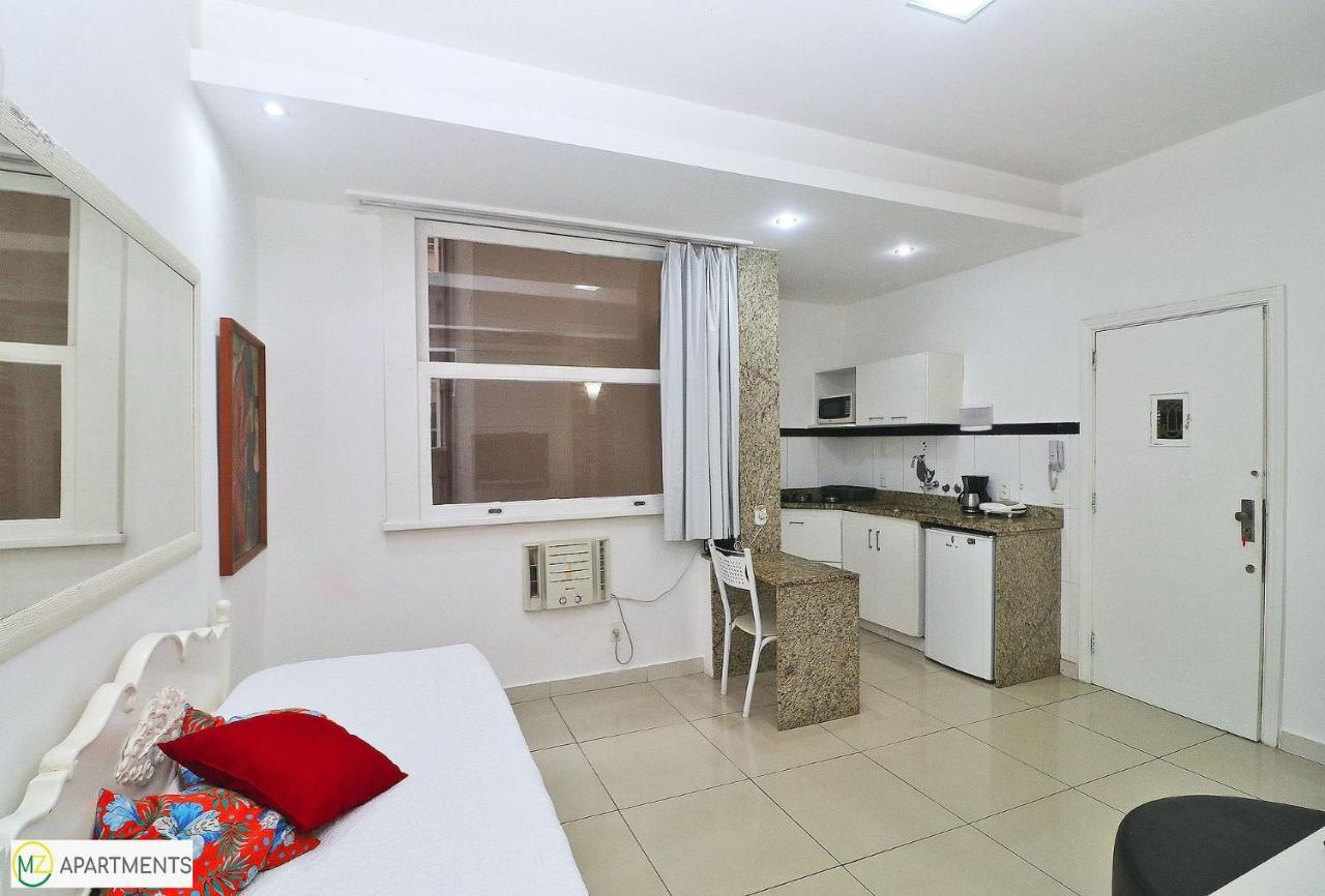 Studio Silencioso Para 3 Pessoas Em Copacabana Рио де Жанейро Екстериор снимка