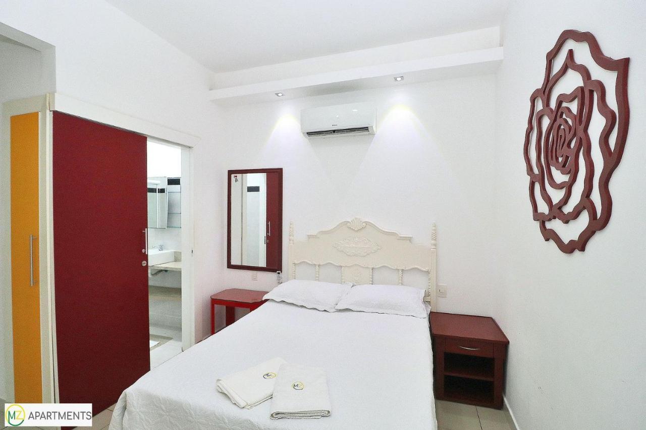 Studio Silencioso Para 3 Pessoas Em Copacabana Рио де Жанейро Екстериор снимка